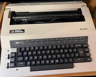 Smith Corona XE 5000 Electronic Typewriter