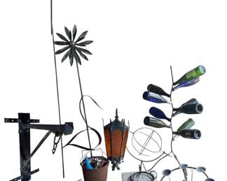 Garden And Patio Art An Interesting Mix