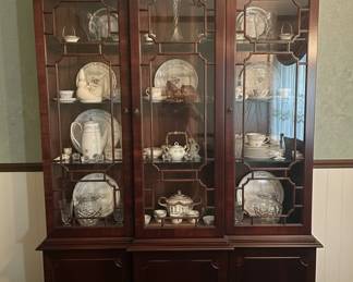 Georgian Style Mahogany Breakfront China Cabinet