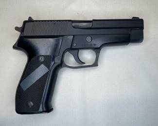 SIG Sauer P320 9mm Semi-Automatic Pistol