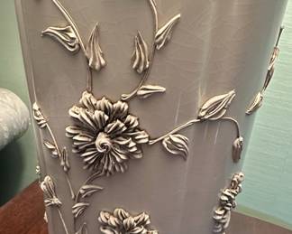 Vintage Chinoiserie Ceramic Table Lamp with Floral Relief