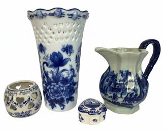 Blue and White Porcelain Decorative Set