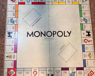 Parker Brothers "Popular Edition" Monopoly Board Game (1950s-1960s)