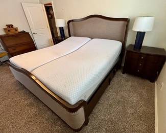KING ADJUSTABLE BED WITH NIGHT SOLD WITH STANDS (LAMPS NOT INCLUDED)