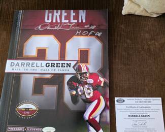 Darrell Green, signed magazine Hall of fame 2008.