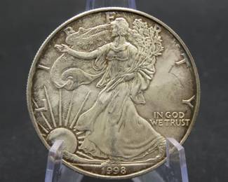Lot 297. 1998 American Silver Eagle with one ounce of .999 Silver