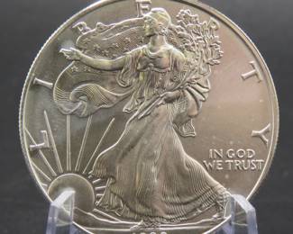 Lot 262. 1998 American Silver Eagle with one ounce of .999 Silver