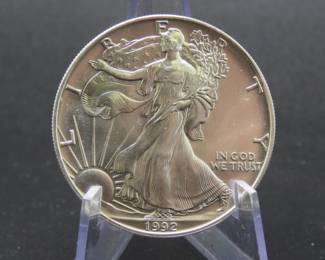 Lot 343. 1998 American Silver Eagle with one ounce of .999 Silver