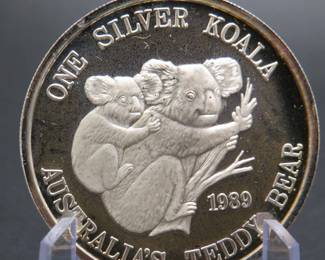 Lot 131. 1989 Australian Koala one ounce .999 Silver Round