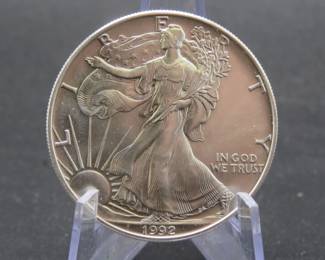 Lot 359. 1998 American Silver Eagle with one ounce of .999 Silver