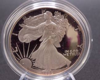 Lot 86. 1992 proof American Silver Eagle with one ounce of .999 silver