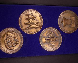 Lot 81. Set of four Bicentennial Commemorative Medallions
