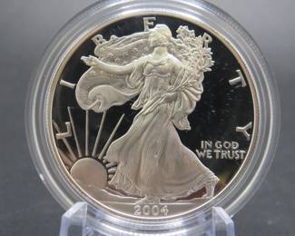 Lot 183. 2004 American Silver Eagle with one ounce of .999 Silver