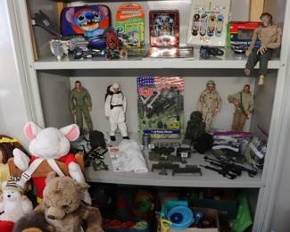 G.I. Joe, Transformers, Stitch Lunchbox, Magnadude Boards
