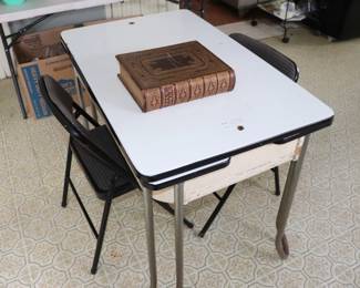 Vintage Porcelain Enamel Top Kitchen Table, Extension Retractable, 1880's Bible