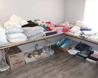 Blankets, Linens, Bedding, Throws, Towels, Seashells