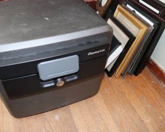 Working Sentry Safe, Picture Frames