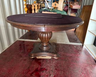 Formal Round Dining Room Table & Chairs