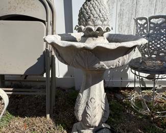 Pineapple Fountain Bird Bath