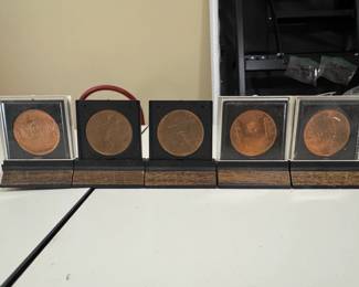 Collection of Presidential Inaugural Medals second image