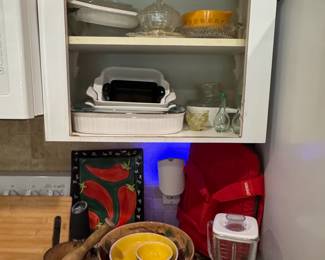 Vintage Pyrex Blue Floral Casserole Dish and Assorted Glass Bakeware