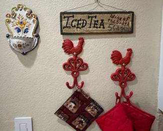 Red Cast Iron Rooster Wall Hooks and Ceramic Wall Planter Set