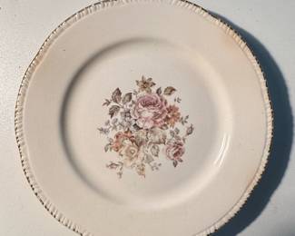 Cunningham Pickett Stratford Rose Pattern Dinner Plate
