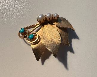 Vintage Trifari GoldTone Bow Brooch with Faux Turquoise