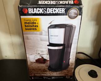 Black Decker CM Single Serve Coffee Maker