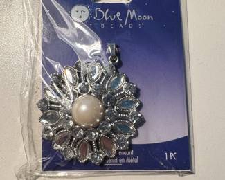 Blue Moon Beads Star Pendant with Faux Pearl and Rhinestones