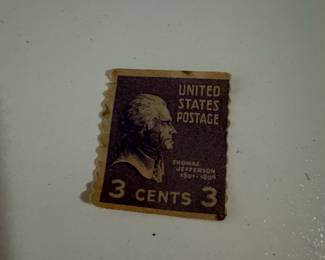 Scott c Thomas Jefferson  Violet Stamp