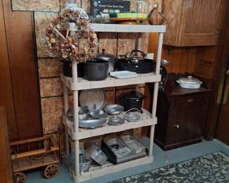 Lots of Kitchen Items Here!