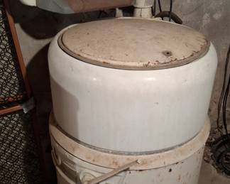 Vintage Washing Machine!