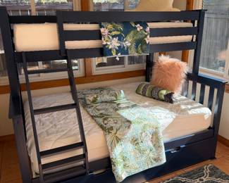 BUNK BED 58.5w x 82L TWIN ON TOP, FULL ON BOTTOM TWIN TRUNDLE BELOW THREE MATTRESSES 
