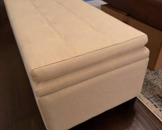 stool/bench with storage