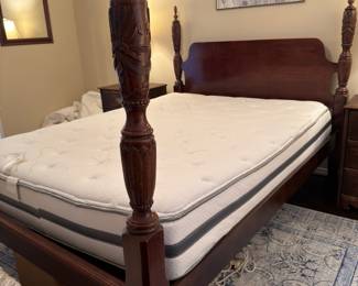 poster bed and mattress