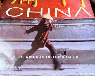 Coffee table book, China The Kingdom of the Dragon