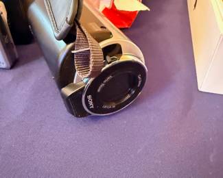 Sony camcorder with Carl Zeiss lens, flip screen