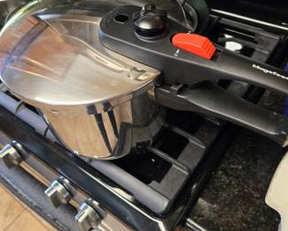 Magefesa Pressure Cooker