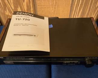 Denon AM-FM Tuner TU-720 w/Manual
