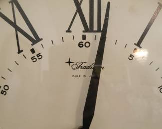 Vintage Tradition Glass Face Wall Clock