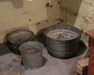 vintage galvanized metal wash tubs and buckets