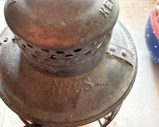 ADLAKE KERO 3-52 RR Lantern NYCS - ADLAKE KERO red embossed globe