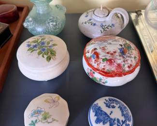  vintage decorative vanity trinket boxes 