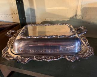 vintage Poole Silver Co. Victorian-style silver-plated lidded serving platter, specifically featuring the ornate Old English pattern. 