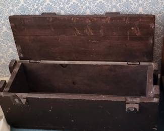 Vintage Box Chest | with rope handles