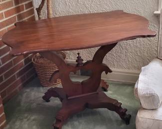 Large Carved Parlor Table / Center Table
