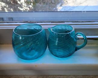 Vintage Hand Blown Optic Swirl Blue Bubble Glass Small Creamer and sugar set