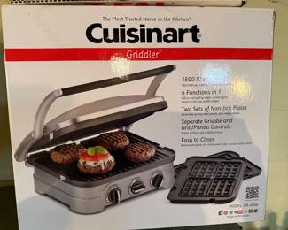 Cuisinart GR-4NW Griddler, a 6-in-1 multifunctional indoor countertop grill and griddle. 