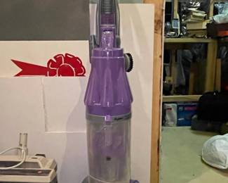 Dyson DC07 Animal Upright Vacuum Cleaner